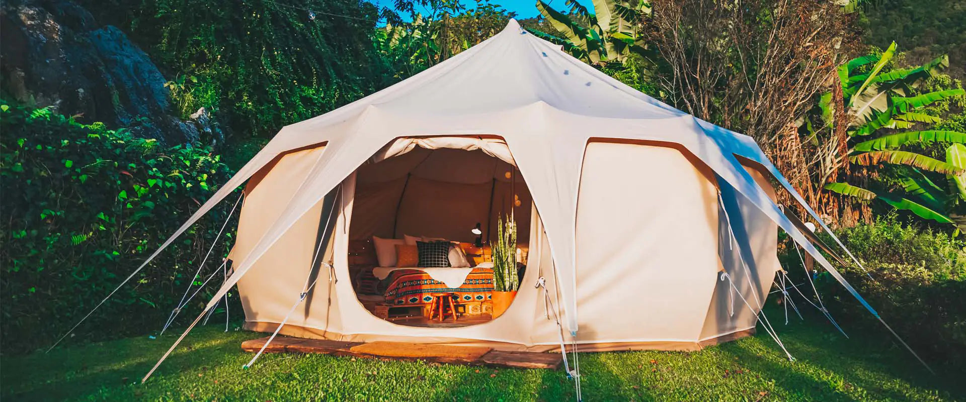 CAMPING: PORTABLE POWER FOR LIMITLESS LIVING