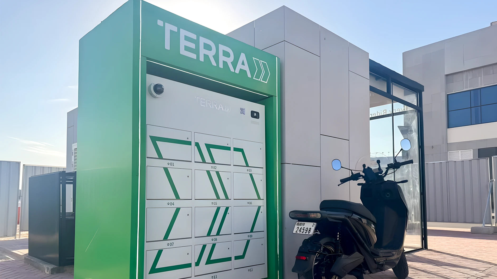 TYCORUN_Customizes_an_Intelligent_Battery_Swap_System_for_Terra