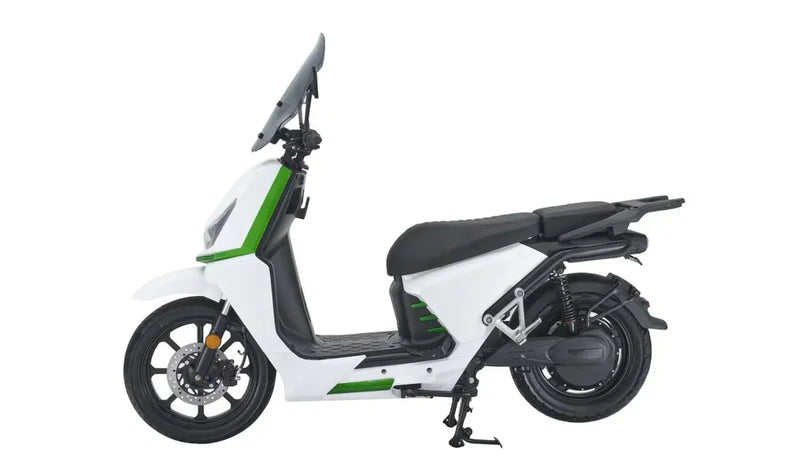 72V 4000W Electric Scooter with long range 2