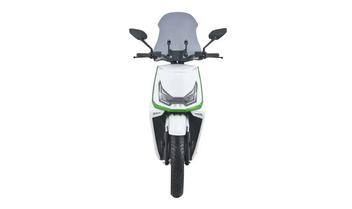 72V 4000W Electric Scooter with long range 3