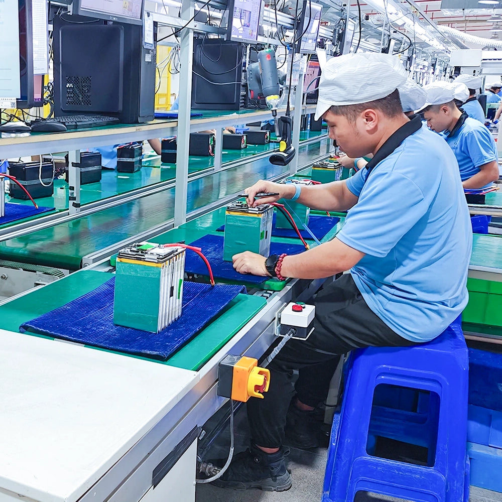 Standardized_Electric_Motorcycle_Battery_Factory_4